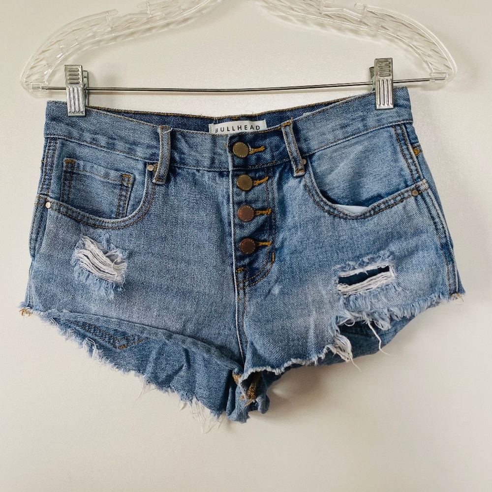 Bullhead Denim Size 25 High Rise Shorts Distressed